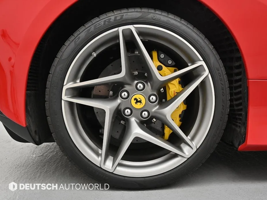 Ferrari F8 2022 из KR, фото 8