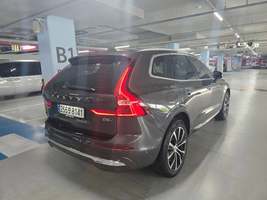 Volvo XC60 — фото 6