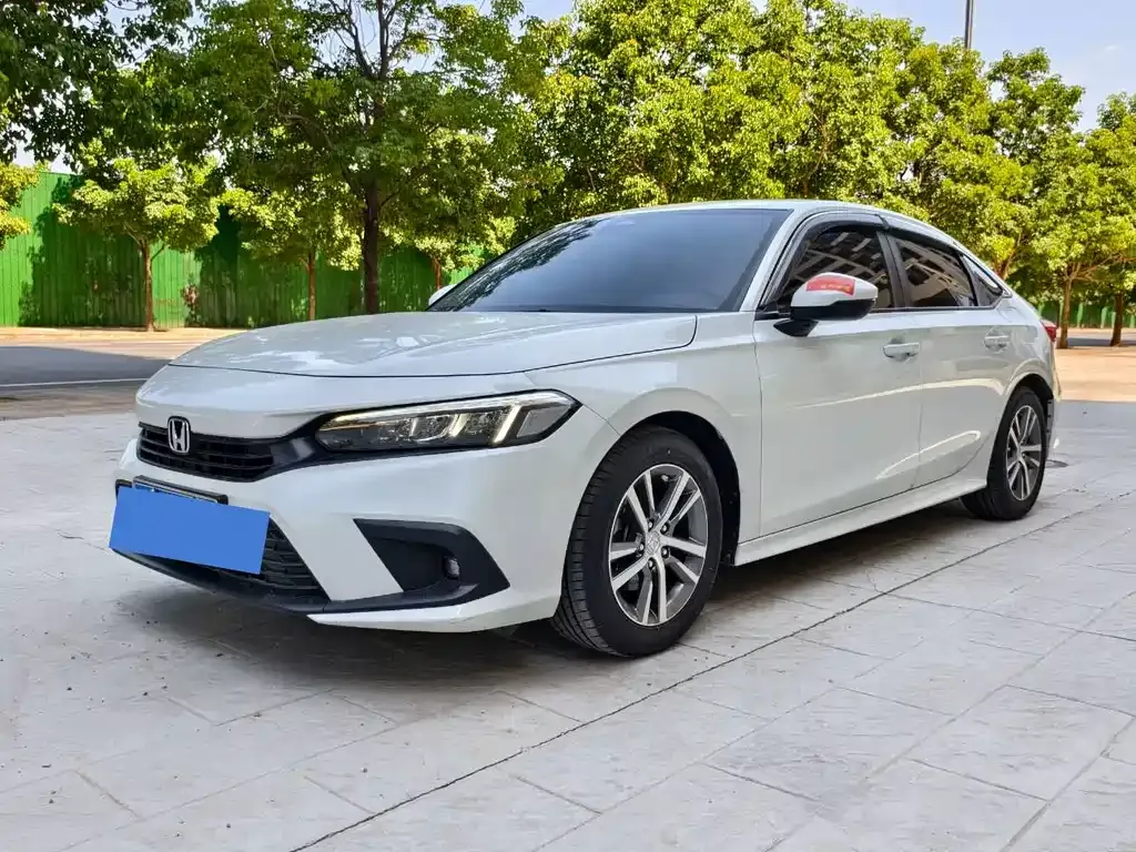 Honda Civic — фото 1