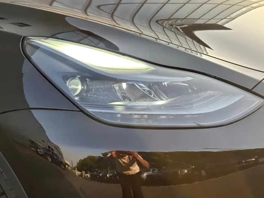 Tesla Model Y 2021 из CN, фото 2