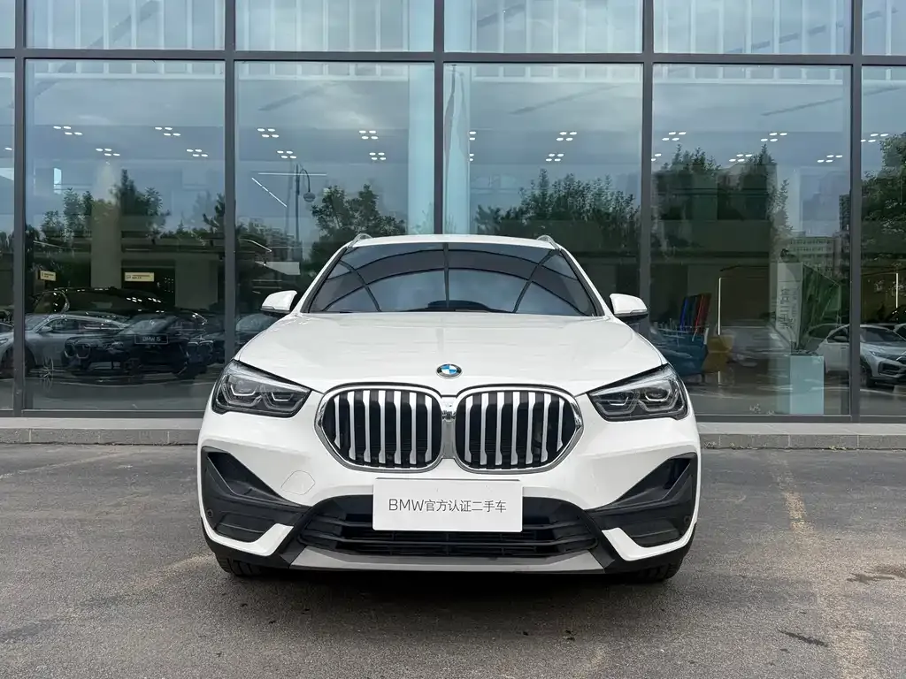 BMW X1 — фото 4