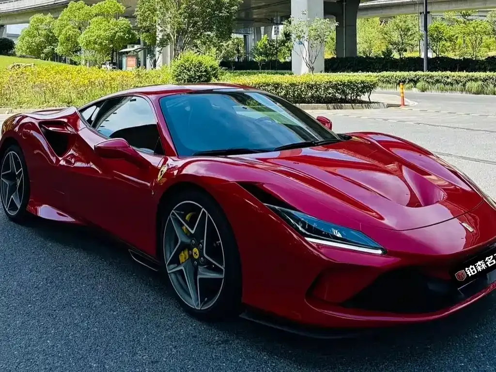 Ferrari F8 — фото 2