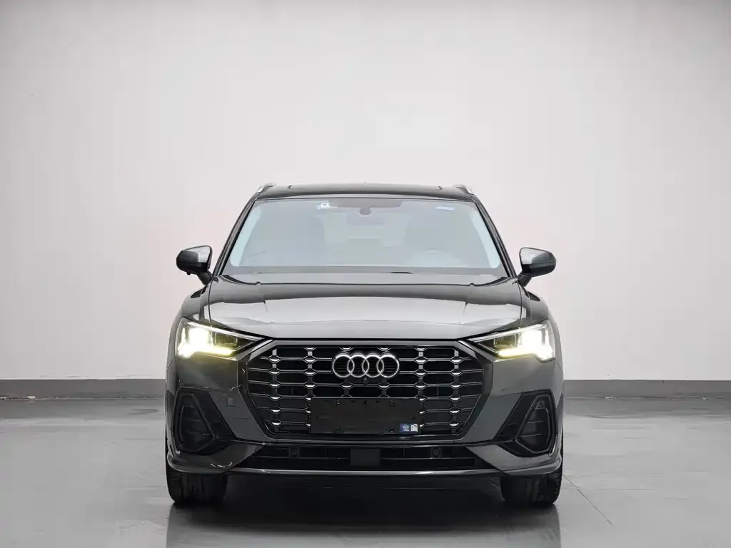 Audi Q3 — фото 4