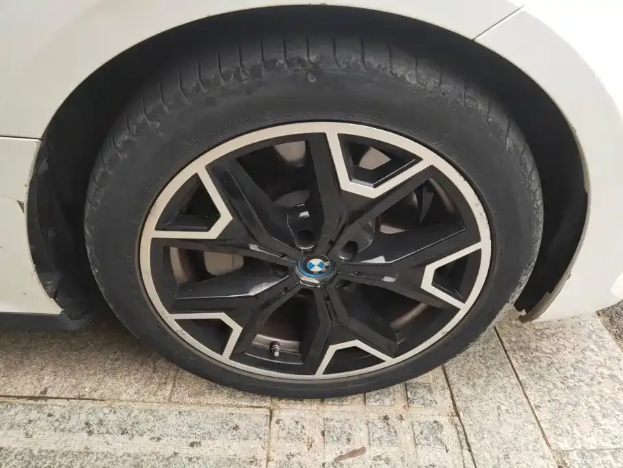 BMW i3 — фото 7