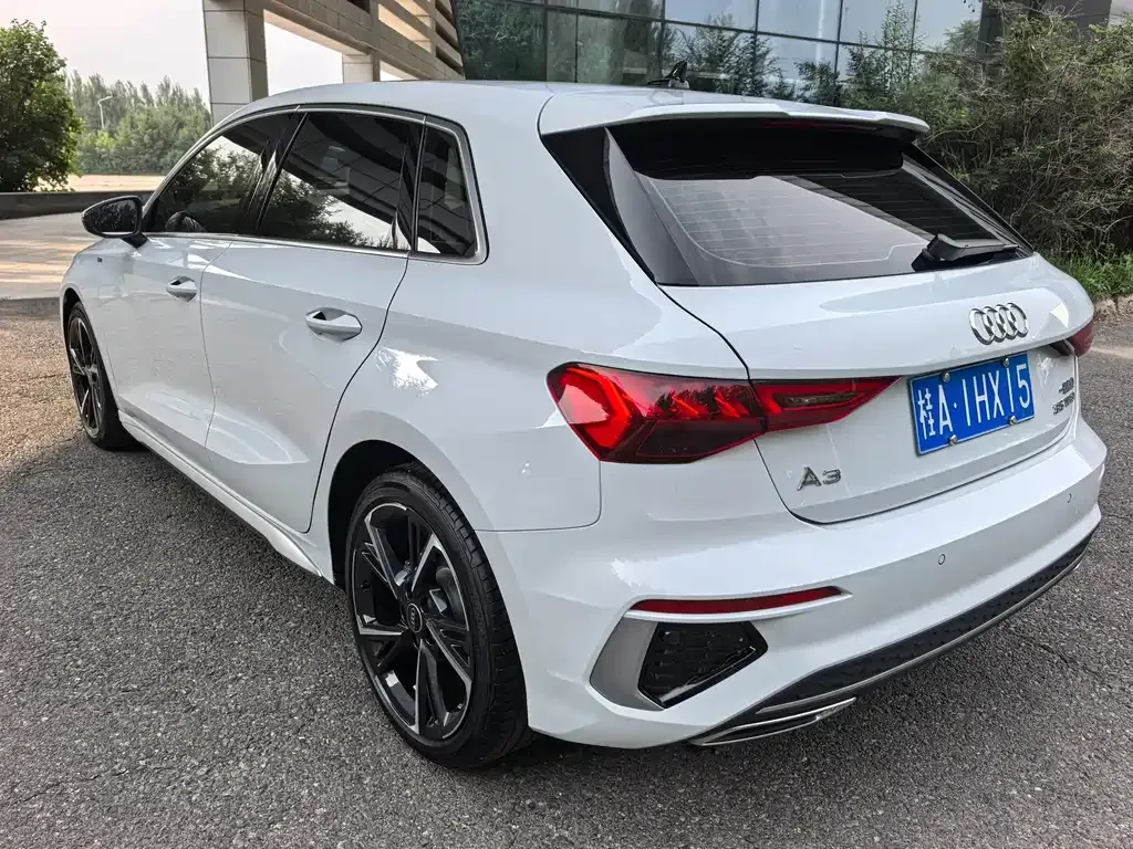 Audi A3 — фото 2