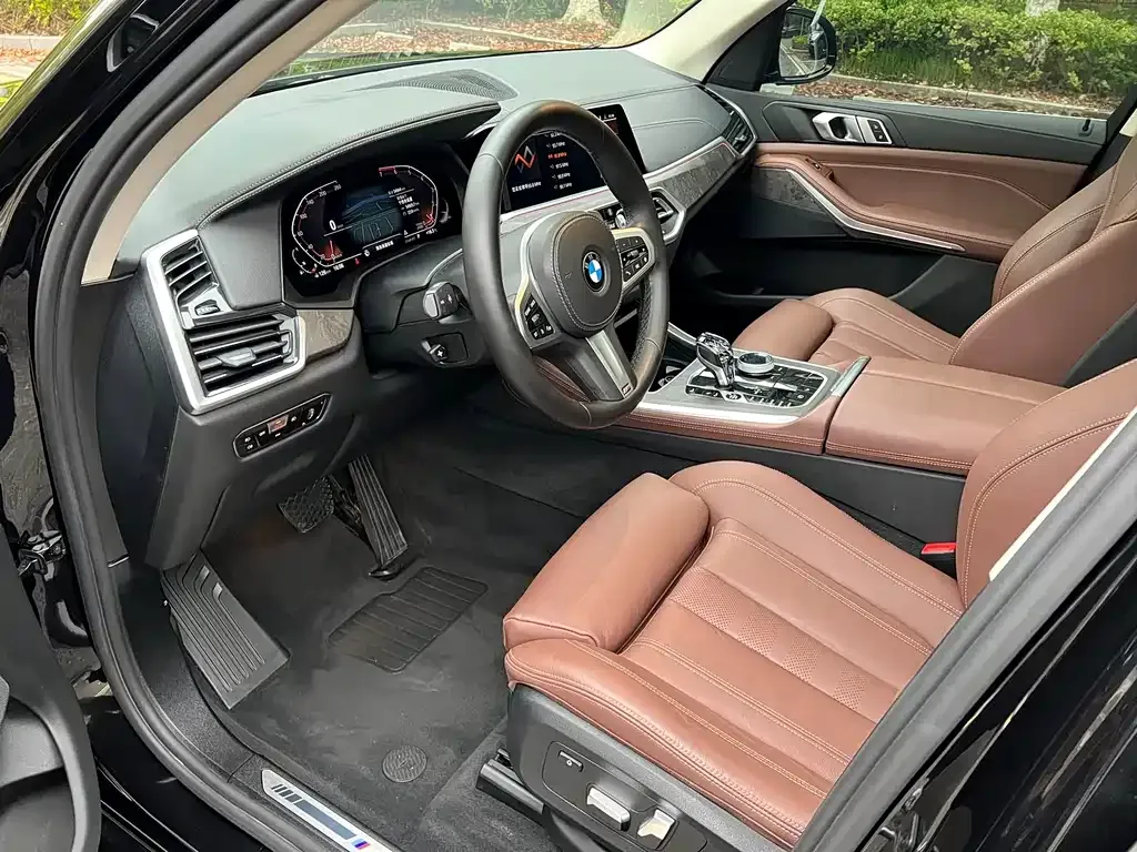 BMW X5 (Import) — фото 3