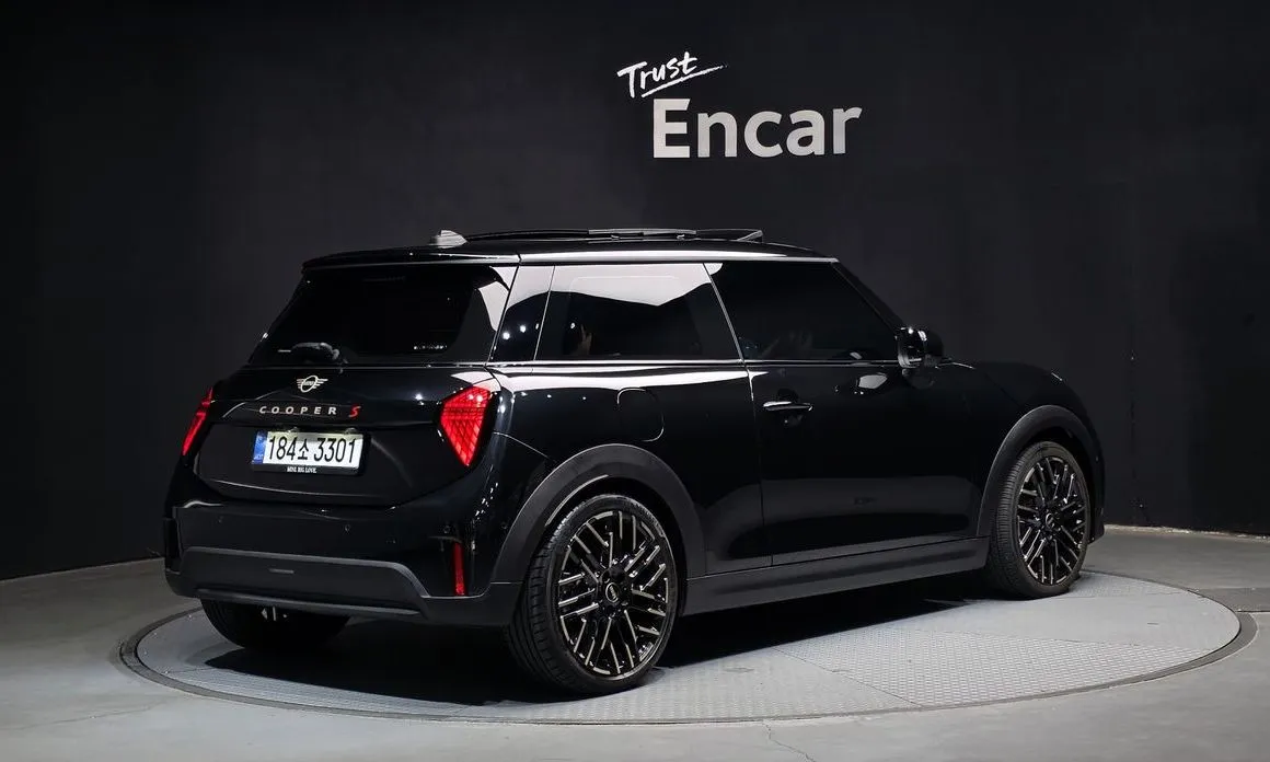 Mini Cooper 2025 из KR, фото 6