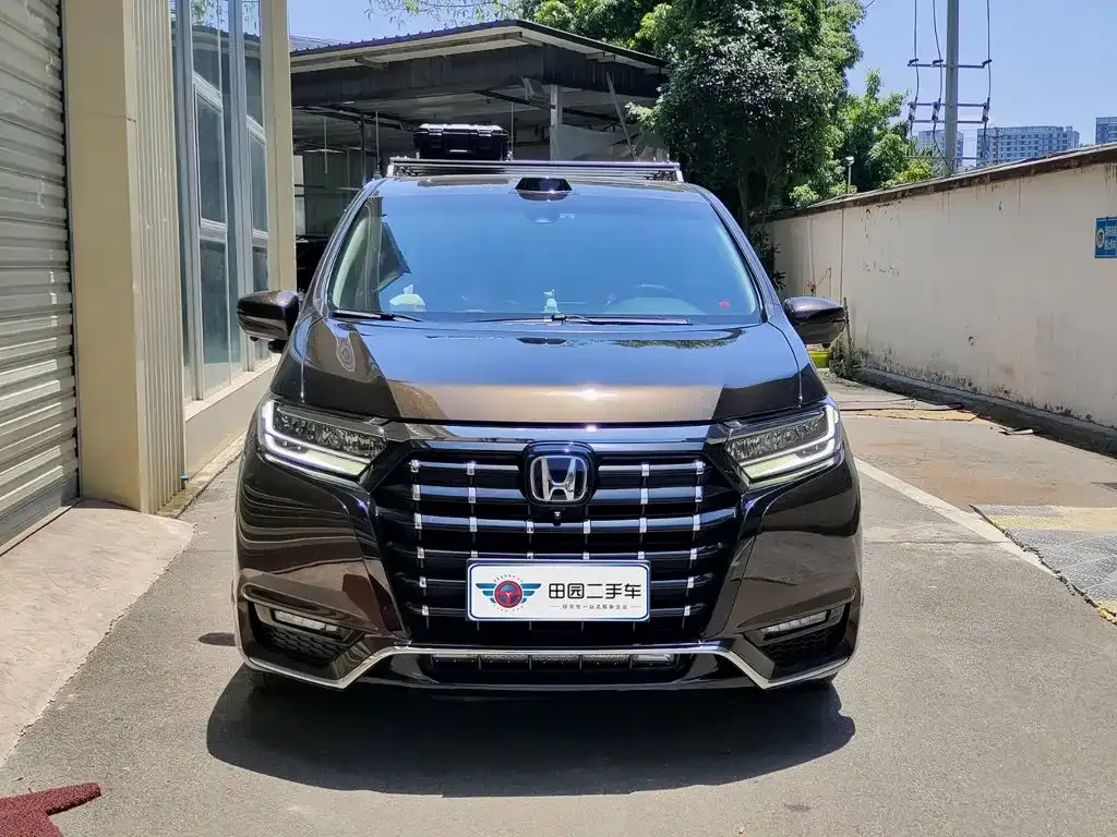 Honda Elysion — фото 3