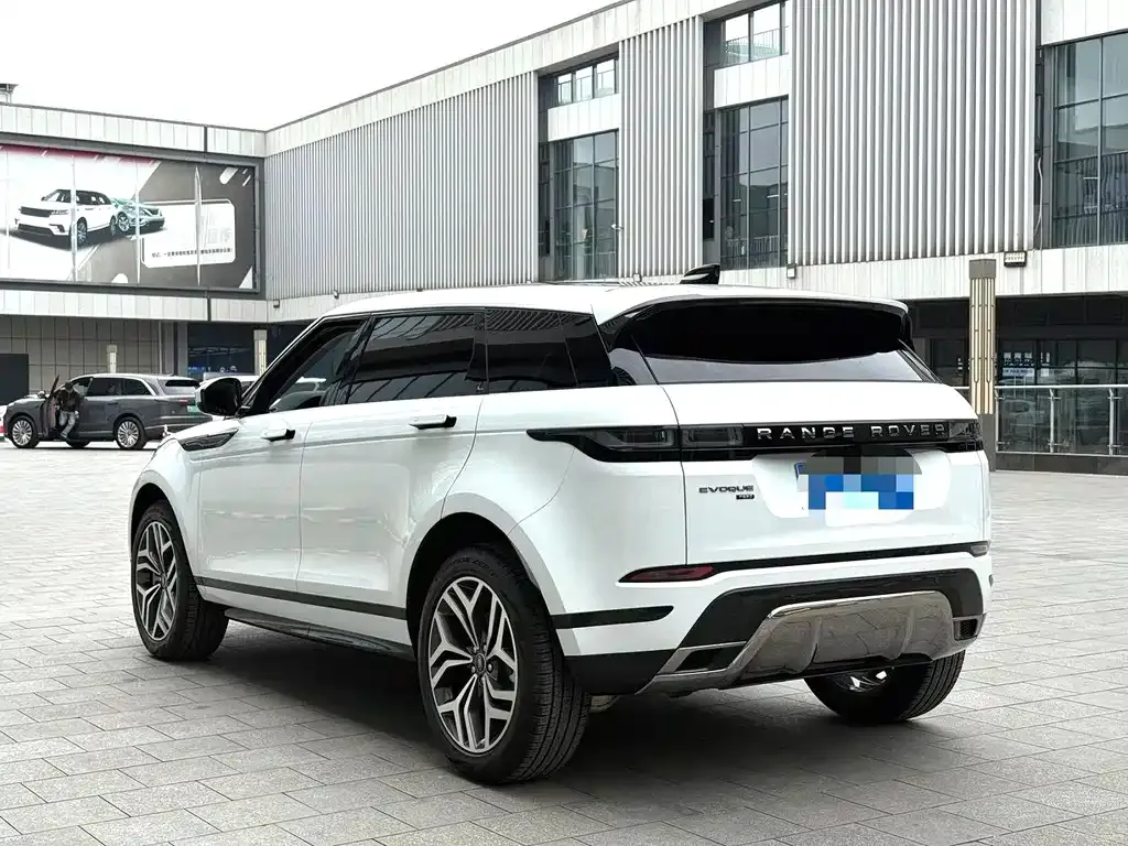 Land Rover Evoque — фото 9