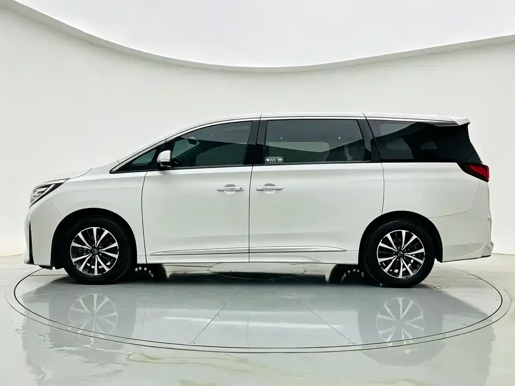 GAC Motor Trumpchi M8 — фото 5