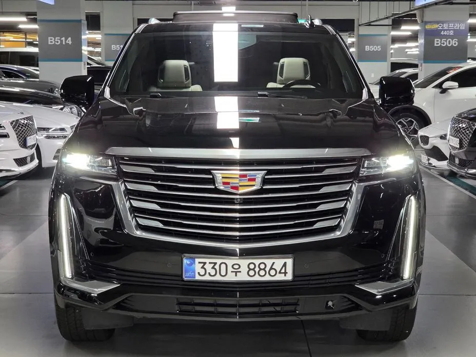Cadillac Escalade 2023 из KR, фото 5