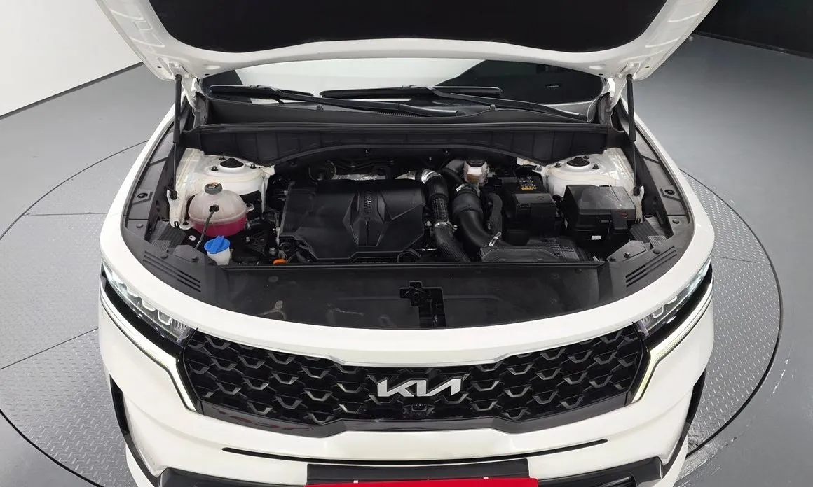 Kia Sorento — фото 10