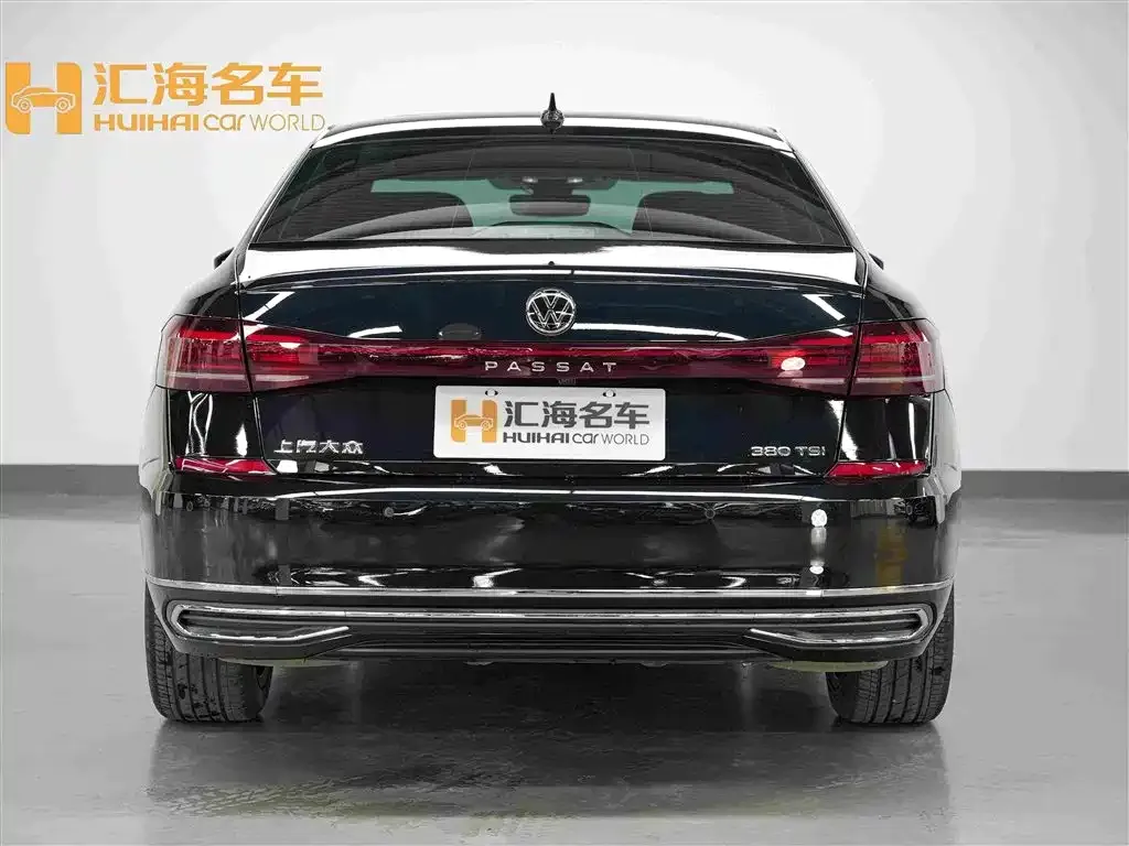 Volkswagen Passat — фото 6