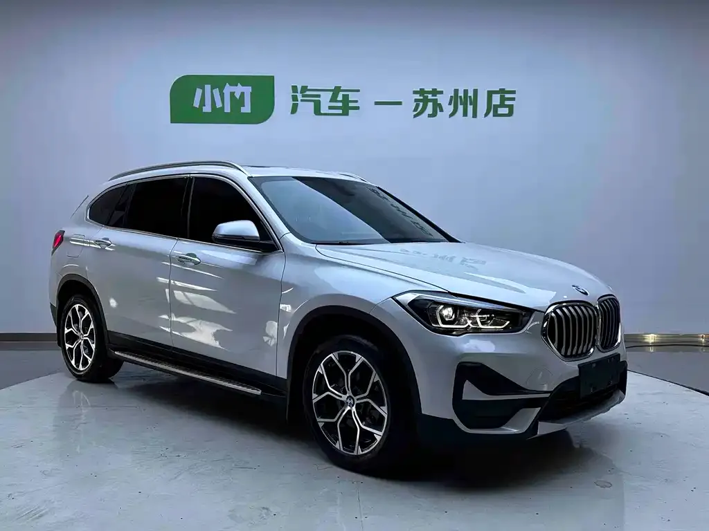 BMW X1 — фото 9