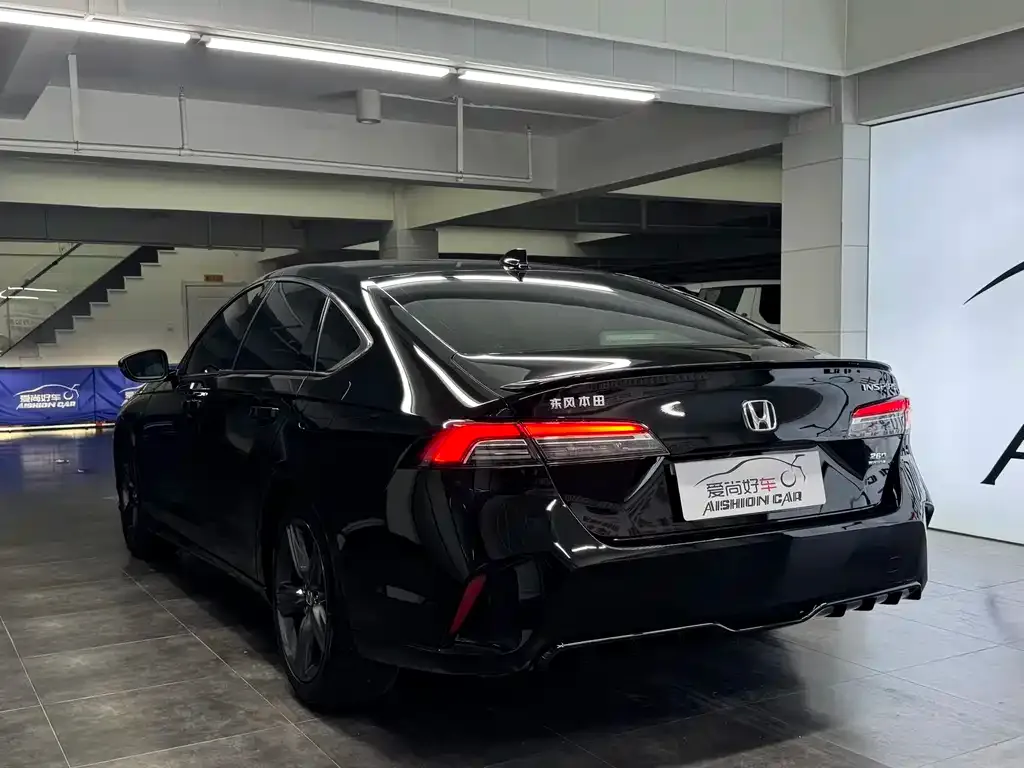 Honda Inspire — фото 6