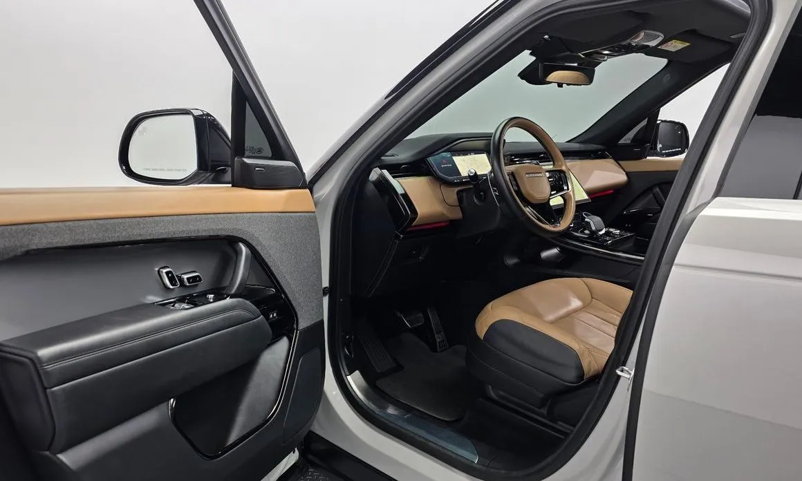 Land Rover Range Rover Sport 2023 из KR, фото 3