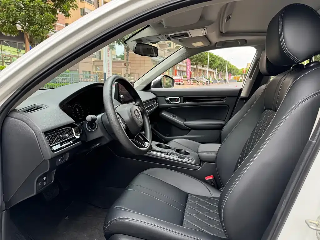 Honda Civic — фото 5