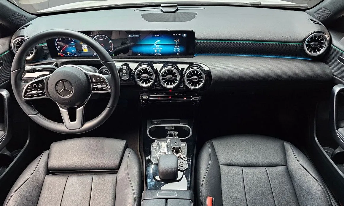 Mercedes-Benz A-Class — фото 10