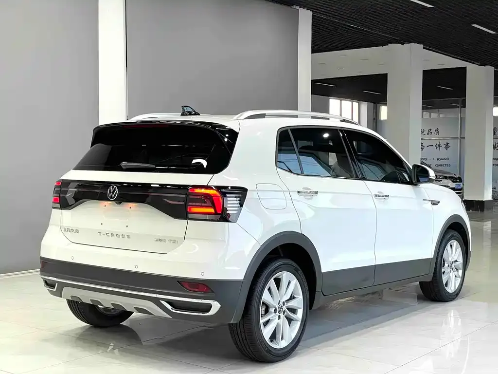 Volkswagen T-Cross — фото 3