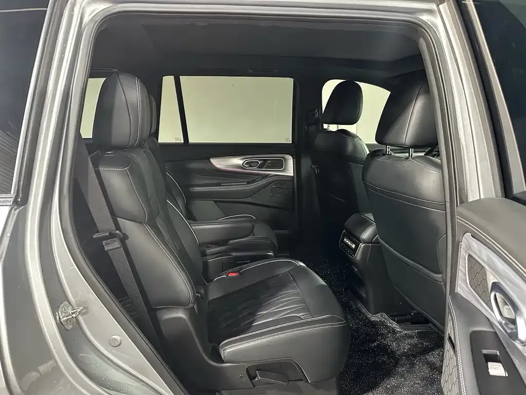GAC Motor Trumpchi GS8 — фото 3