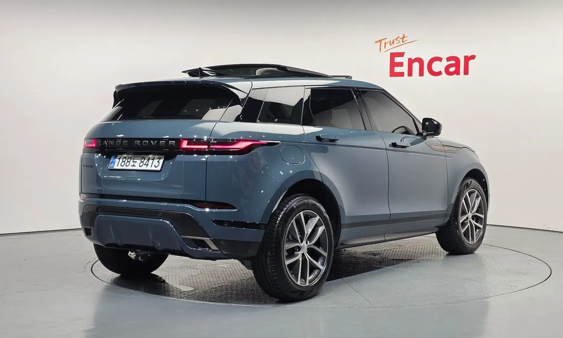 Land Rover Range Rover Evoque — фото 7