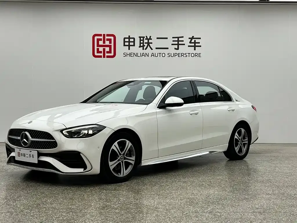 Mercedes-Benz C-Class — фото 1