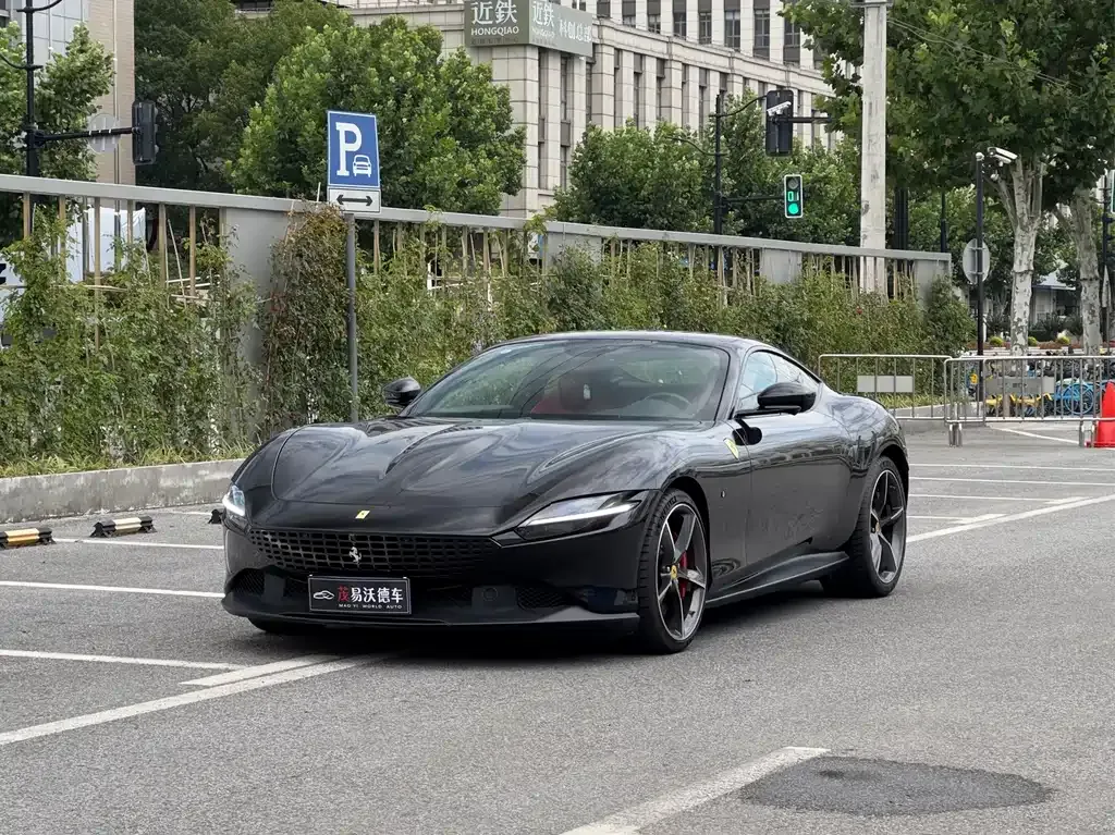 Ferrari Roma — фото 1