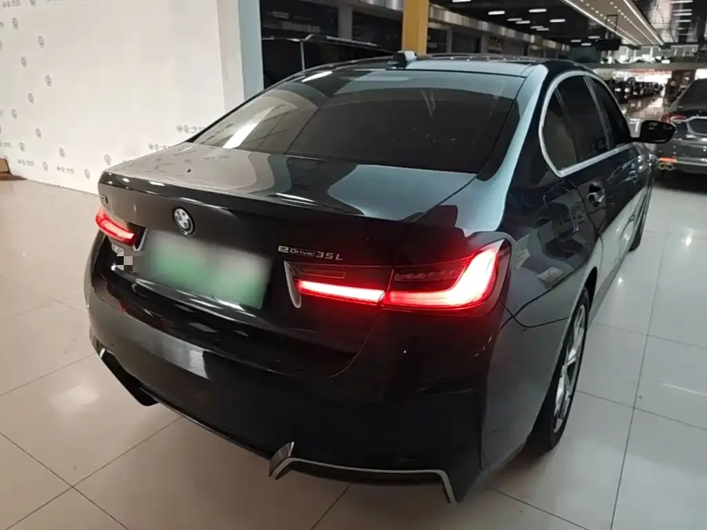 BMW i3 — фото 7