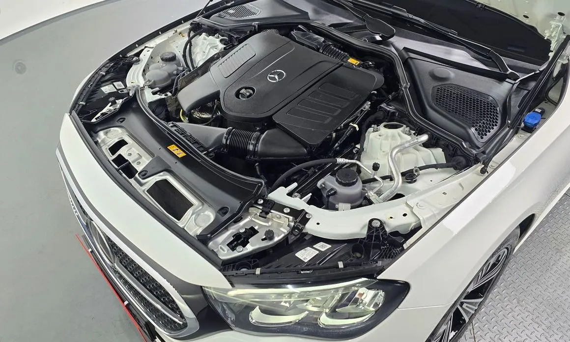 Mercedes-Benz E-Class 2024 из KR, фото 8