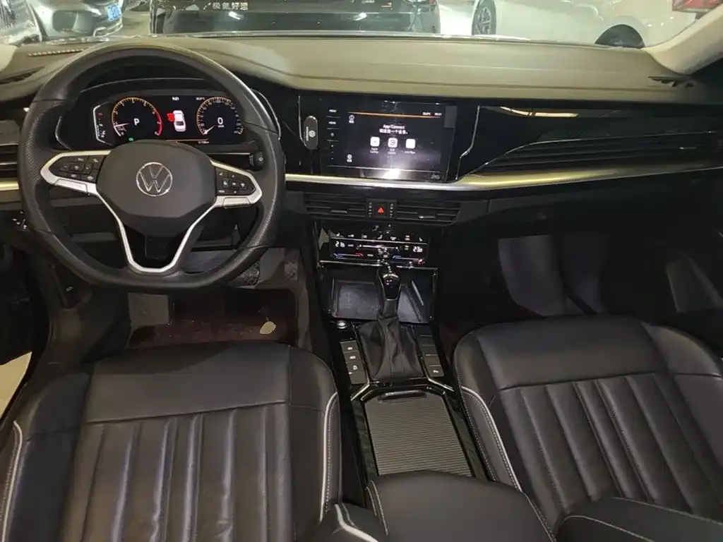 Volkswagen Passat — фото 5