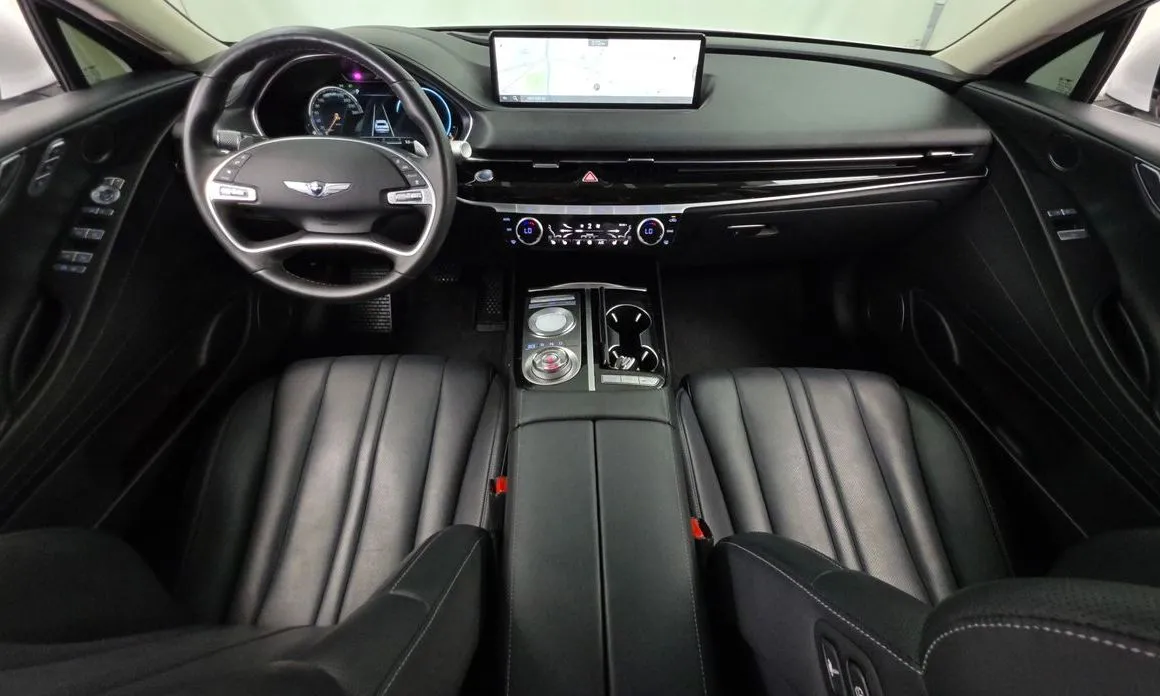 Genesis G80 — фото 10
