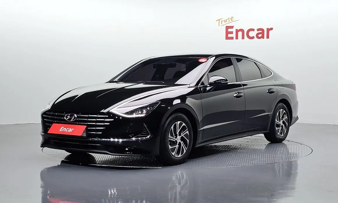 Hyundai Sonata Premium 1