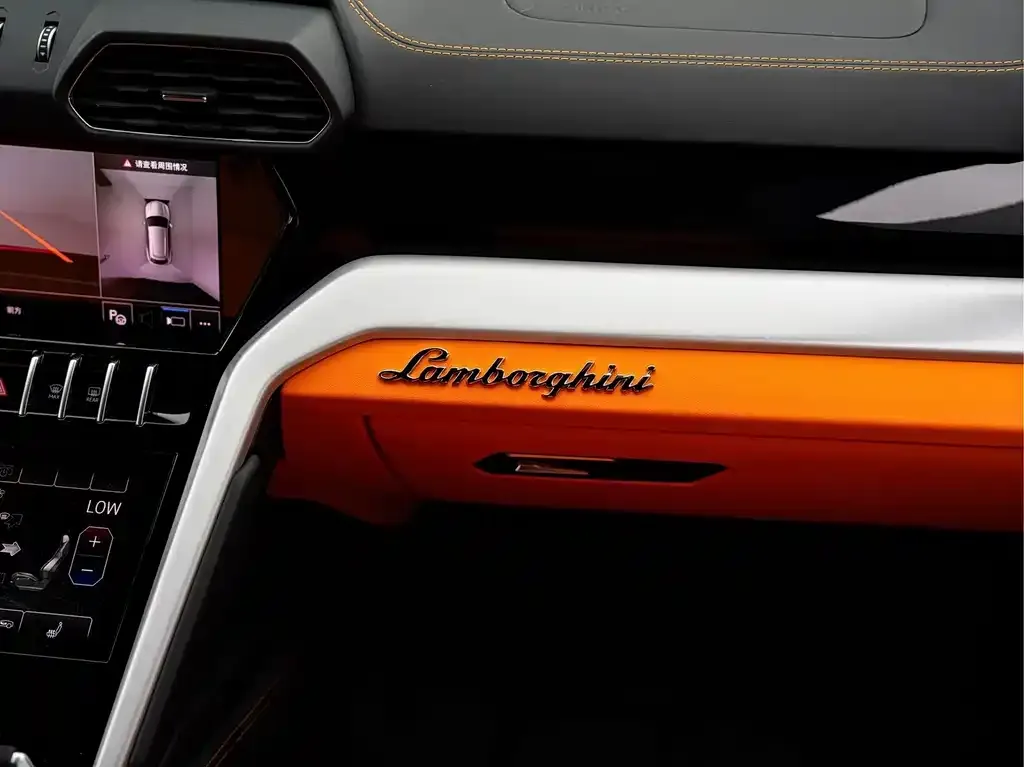 Lamborghini Urus — фото 4