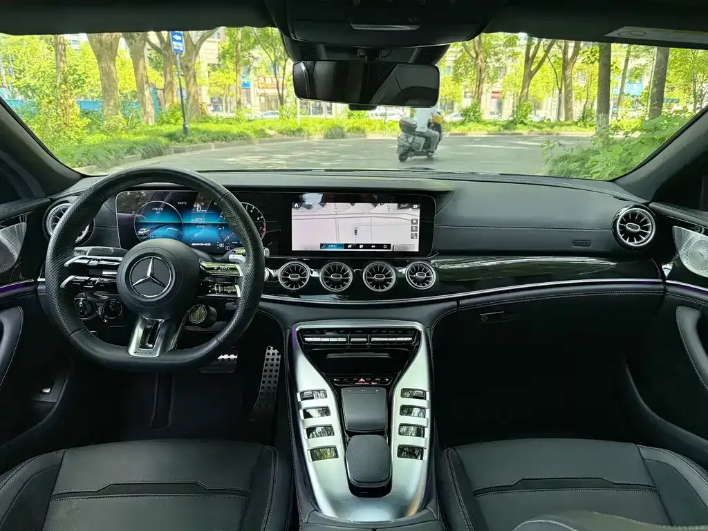 Mercedes-Benz AMG GT — фото 5