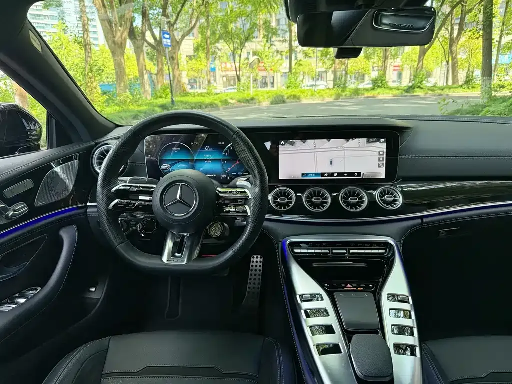Mercedes-Benz AMG GT — фото 2