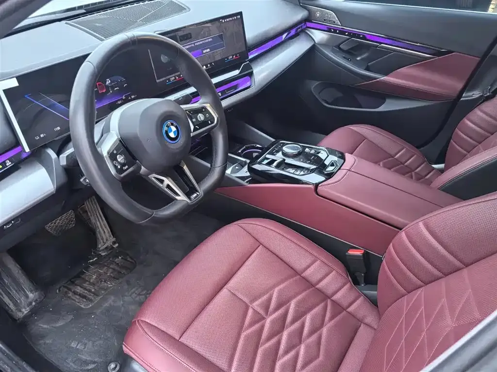 BMW i5 2025 из CN, фото 6
