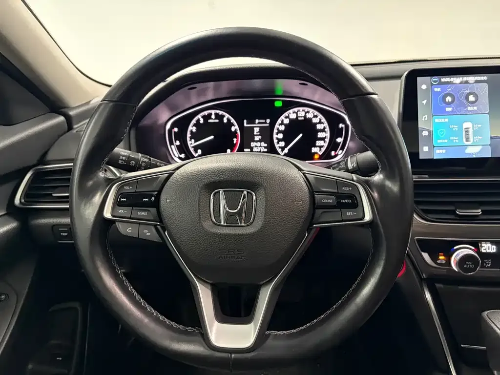 Honda Accord — фото 7