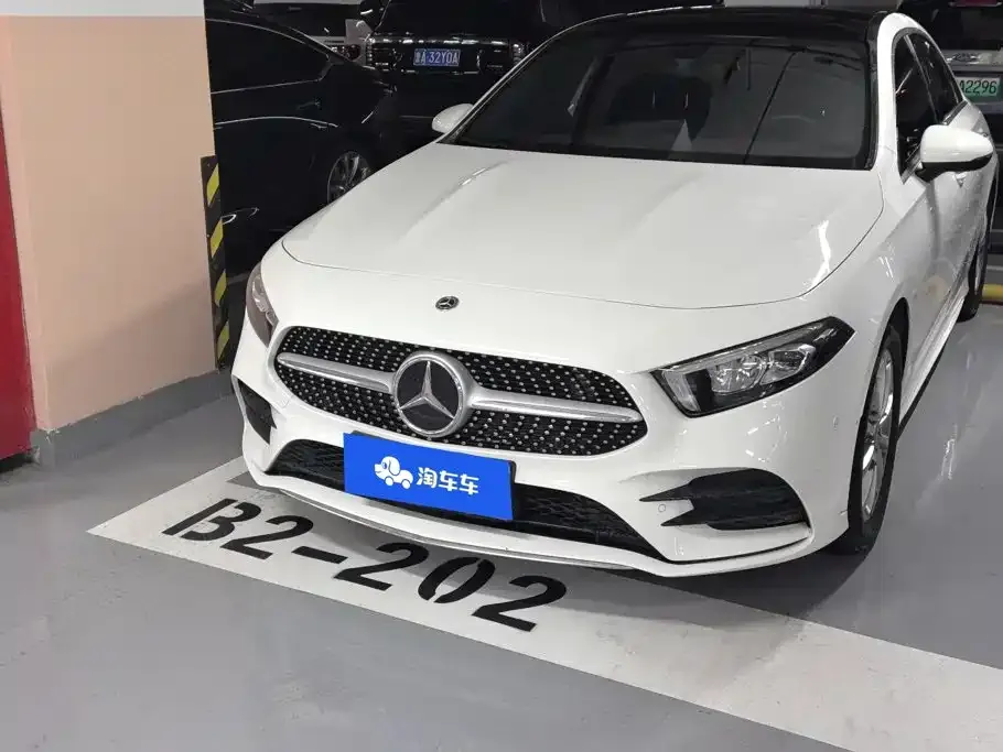 Mercedes-Benz A-Class — фото 1