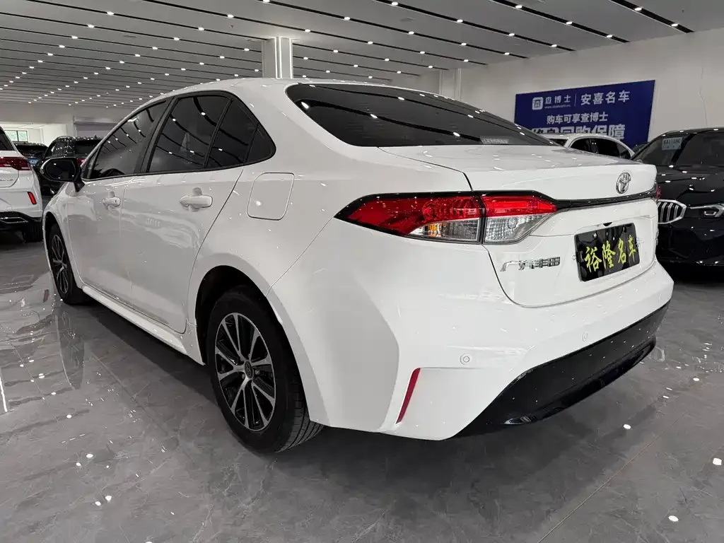 Toyota Levin — фото 10