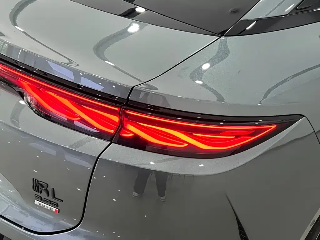 BYD Han L 2025 из CN, фото 6
