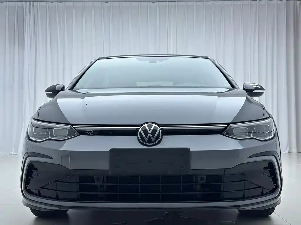 Volkswagen Golf — фото 5