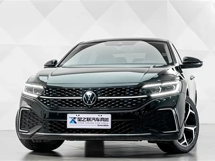 Volkswagen Passat — фото 7
