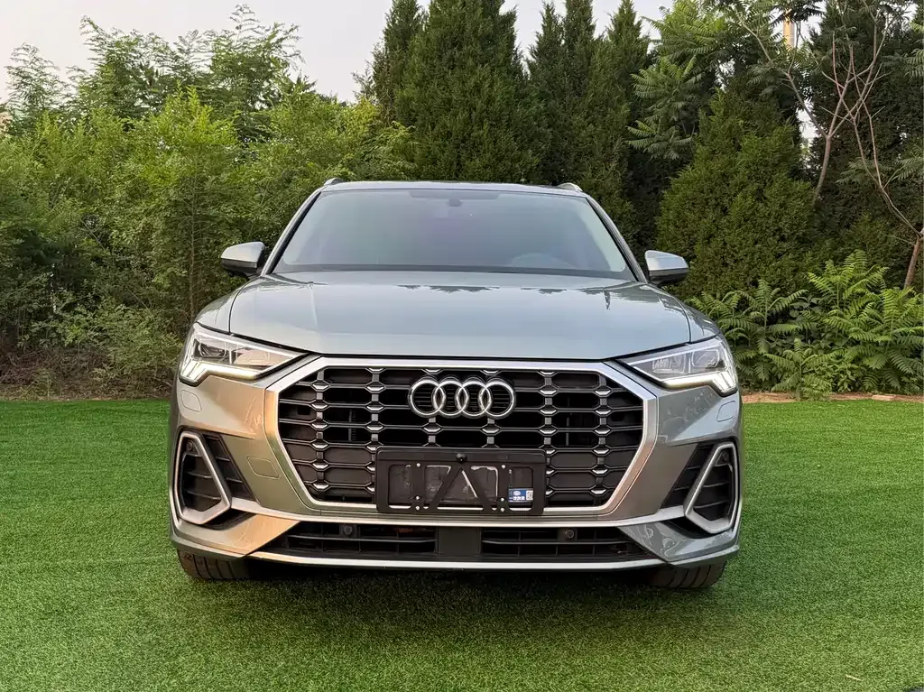 Audi Q3 — фото 6