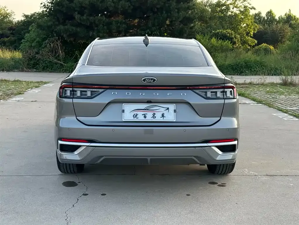 Ford Mondeo 2024 из CN, фото 9