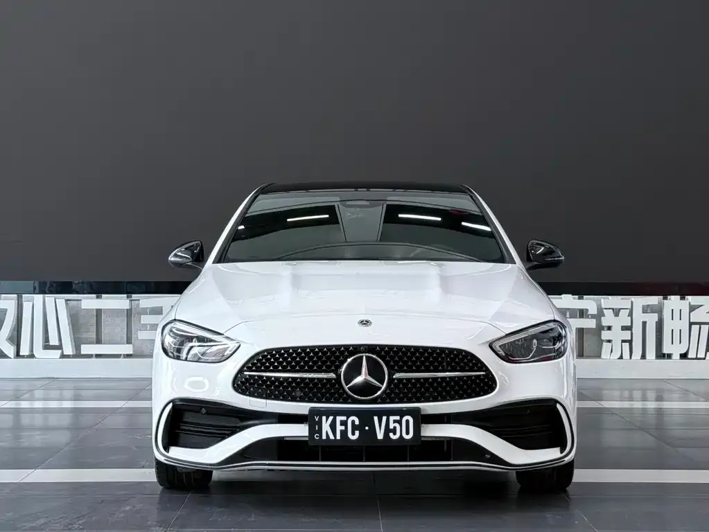 Mercedes-Benz C-Class — фото 8