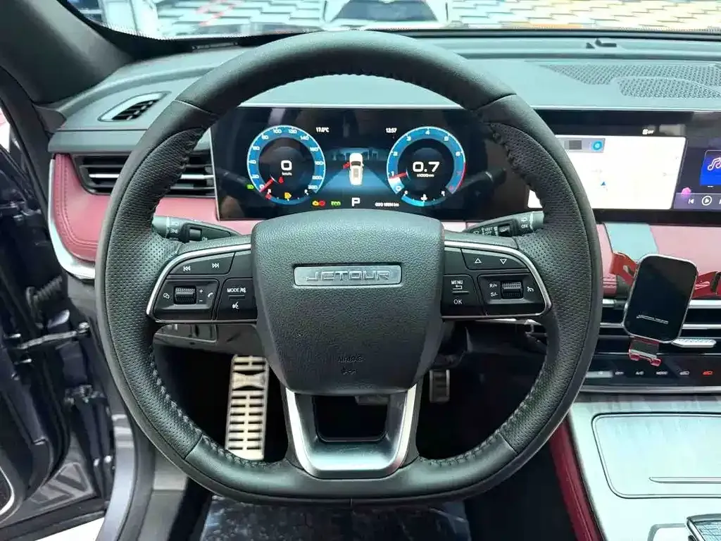 Jetour X70 PLUS — фото 10