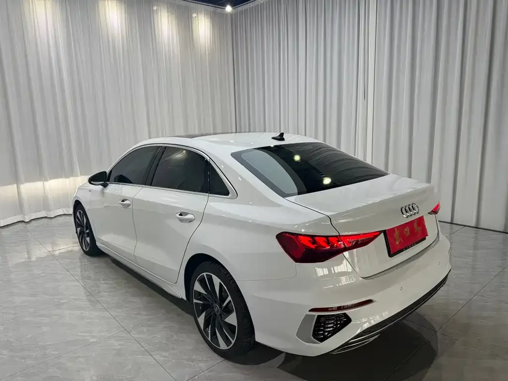 Audi A3 — фото 10