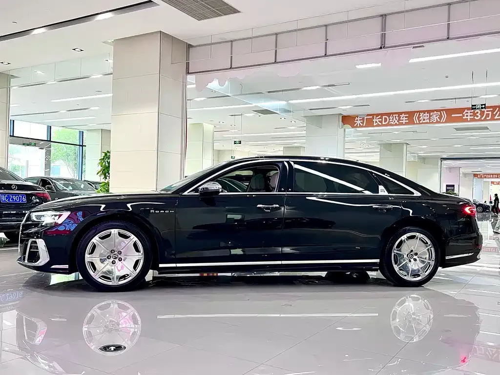 Audi A8 — фото 10