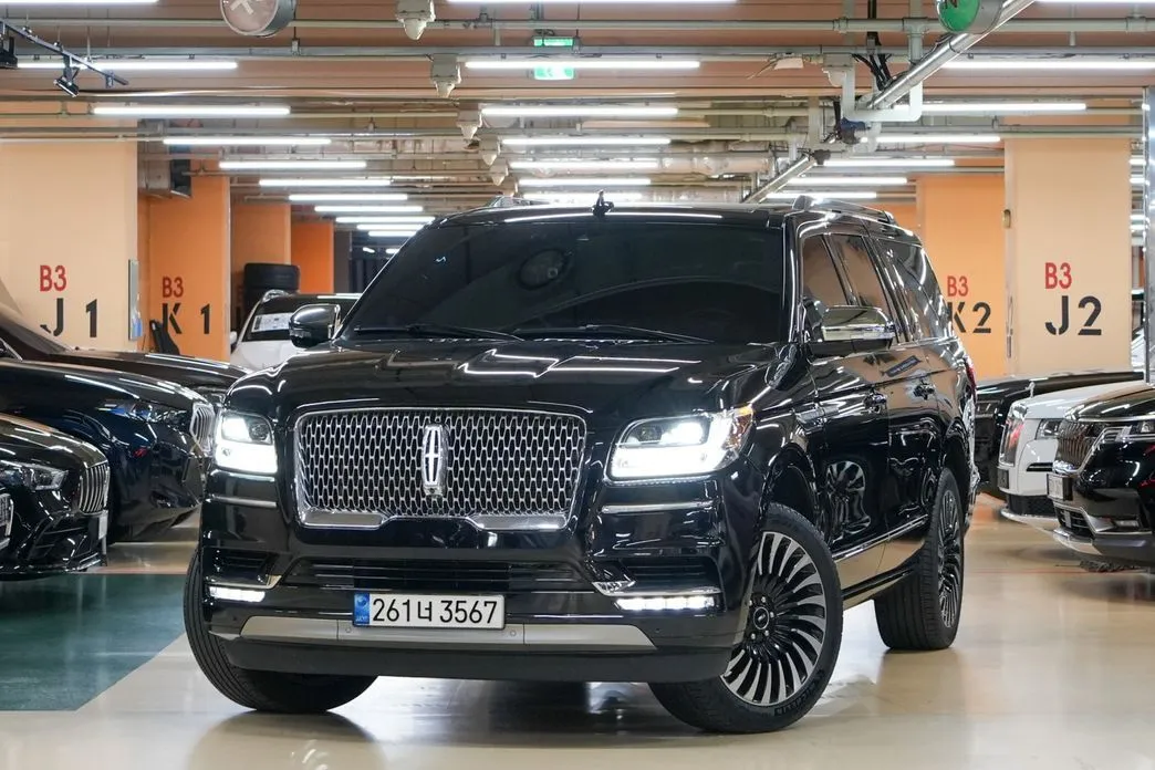 Lincoln Navigator — фото 1