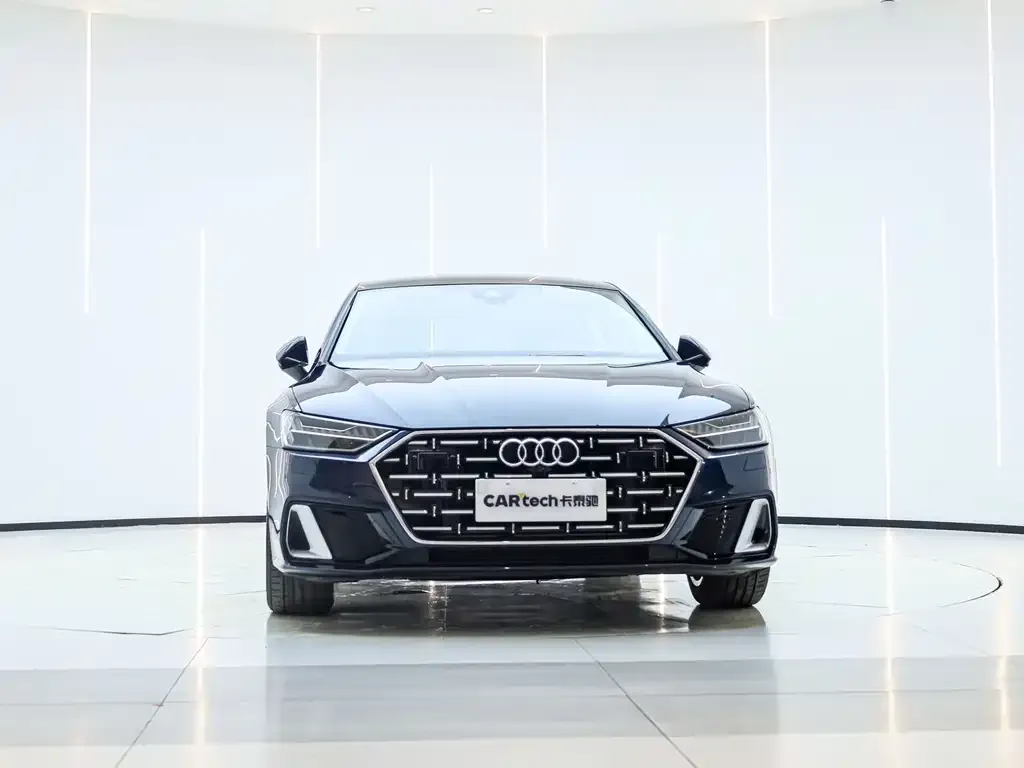 Audi A7L 2024 из CN, фото 5